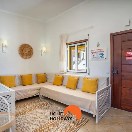 #225 Fraccao G By Holidays Appartamento *