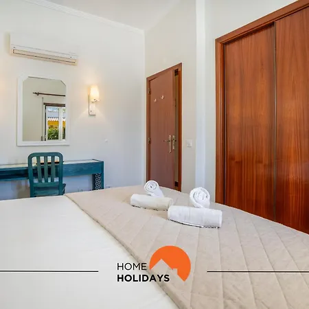 #225 Fraccao G By Holidays Appartamento *